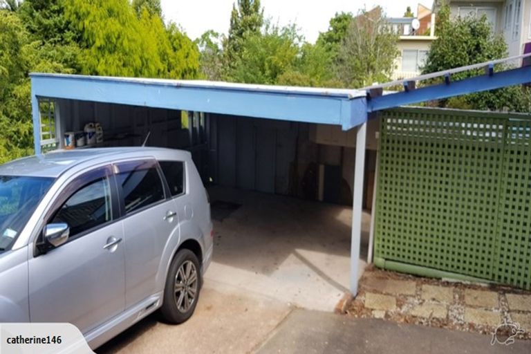 Photo of property in 759 East Coast Road, Northcross, Auckland, 0630