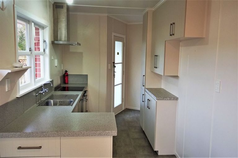 Photo of property in 23 Palmer Crescent, Silverstream, Upper Hutt, 5019