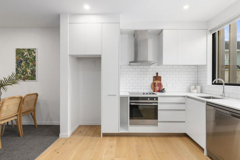 Photo of property in 36 Palm Grove, Berhampore, Wellington, 6023