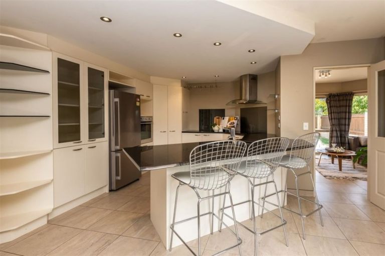 Photo of property in 1 Henridge Place, Avonhead, Christchurch, 8042