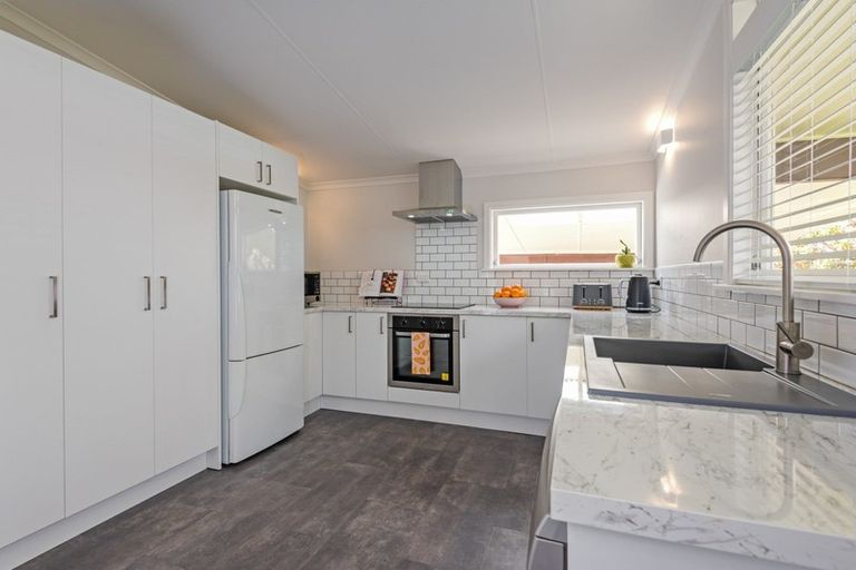 Photo of property in 22 Wyndham Street, Awapuni, Palmerston North, 4412