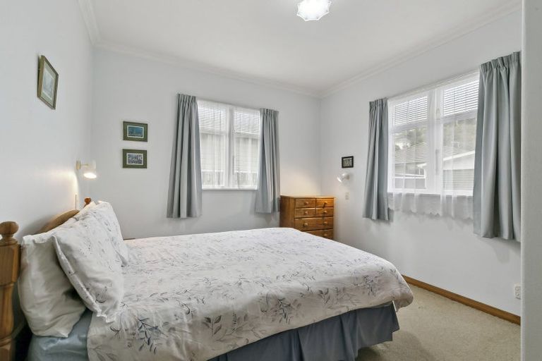 Photo of property in 52 Darlington Road, Miramar, Wellington, 6022