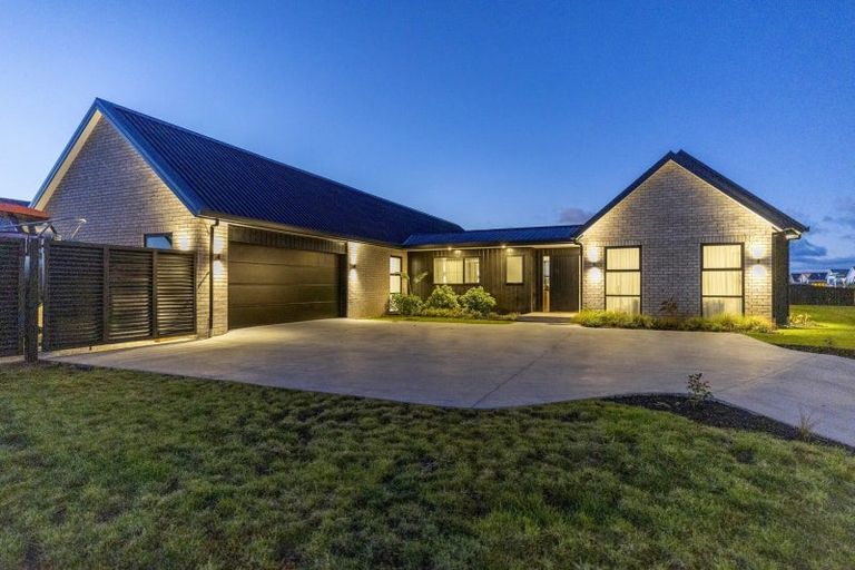 Photo of property in 107 Harakeke Drive, Wharewaka, Taupo, 3330