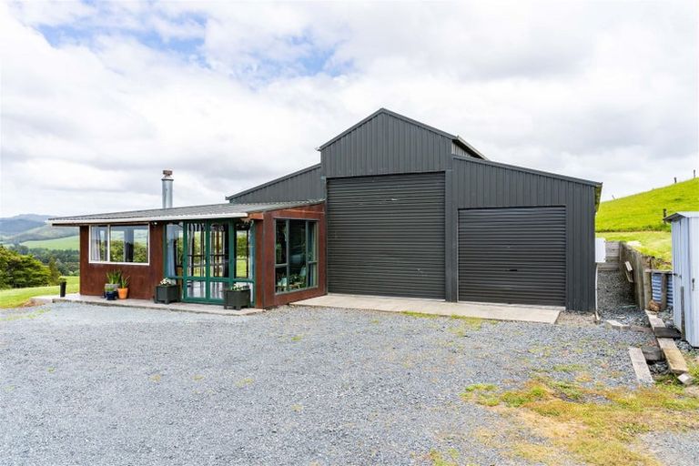 Photo of property in 175 Brooks Road, Waipu, 0582