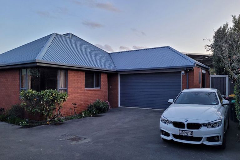 Photo of property in 73b Racecourse Road, Winton, 9782