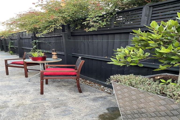 Photo of property in 25 Heathridge Place, Lincoln, 7608