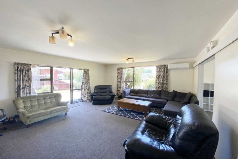 Photo of property in 19 Lodge Place, Ilam, Christchurch, 8041