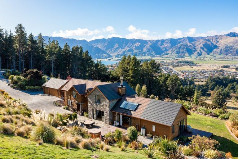 Photo of property in 1147b Lake Hawea-albert Town Road, Albert Town, Wanaka, 9382