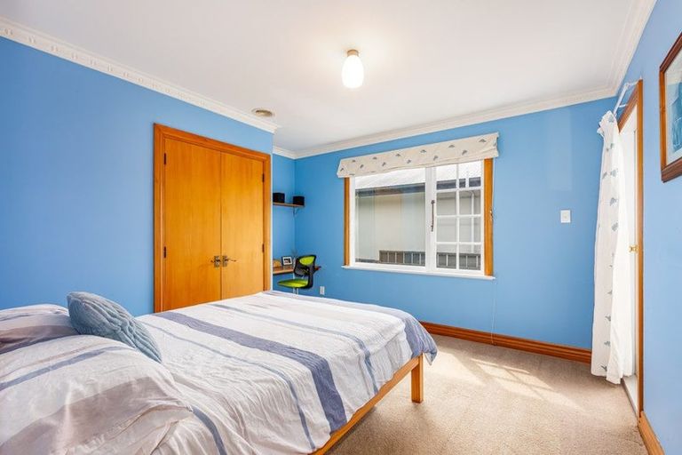Photo of property in 396 Muritai Road, Eastbourne, Lower Hutt, 5013