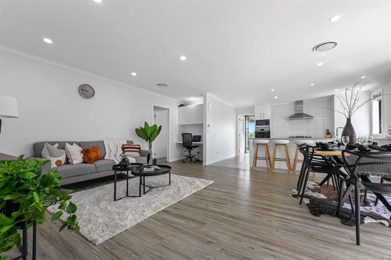 Photo of property in 14 Branca Close, Fitzroy, Hamilton, 3206