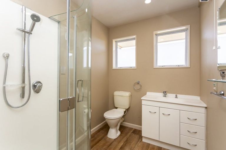 Photo of property in 20 Highfield Place, Avonhead, Christchurch, 8042