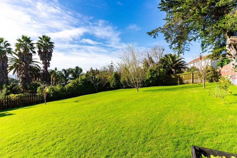 Photo of property in 48 Hurndall Street East, Maungaturoto, 0520