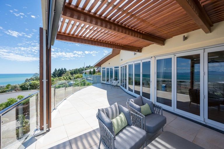 Photo of property in 24 Zeehaen Place, Britannia Heights, Nelson, 7010