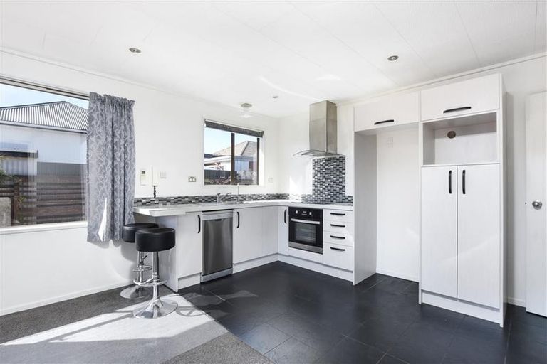 Photo of property in 5a Larkworthy Street, Saint Kilda, Dunedin, 9012