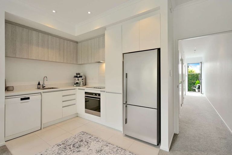 Photo of property in 98 Squadron Drive, Hobsonville, Auckland, 0618