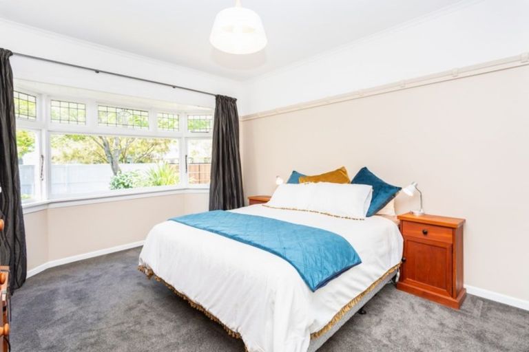 Photo of property in 32 Bowenvale Avenue, Cashmere, Christchurch, 8022