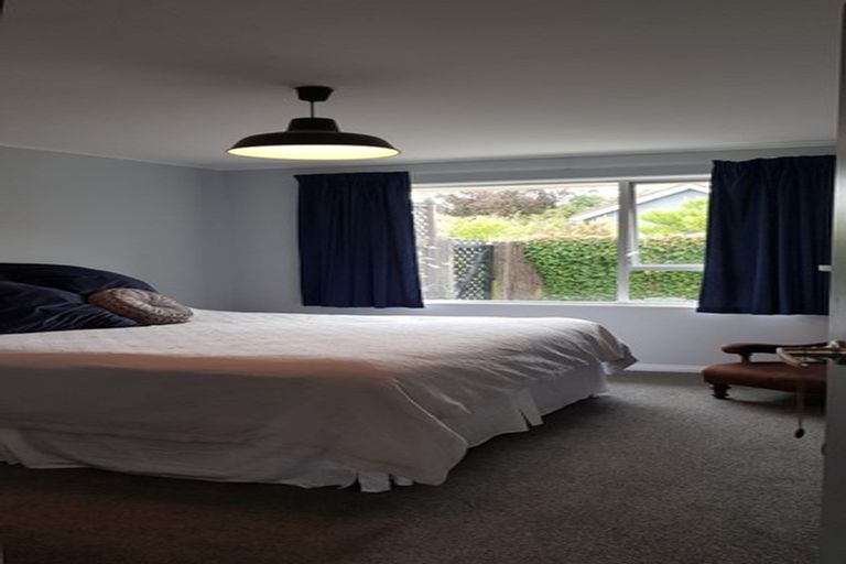 Photo of property in 2/125a Mackenzie Avenue, Woolston, Christchurch, 8023