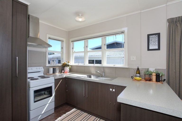 Photo of property in 2 Norrie Street, Feilding, 4702