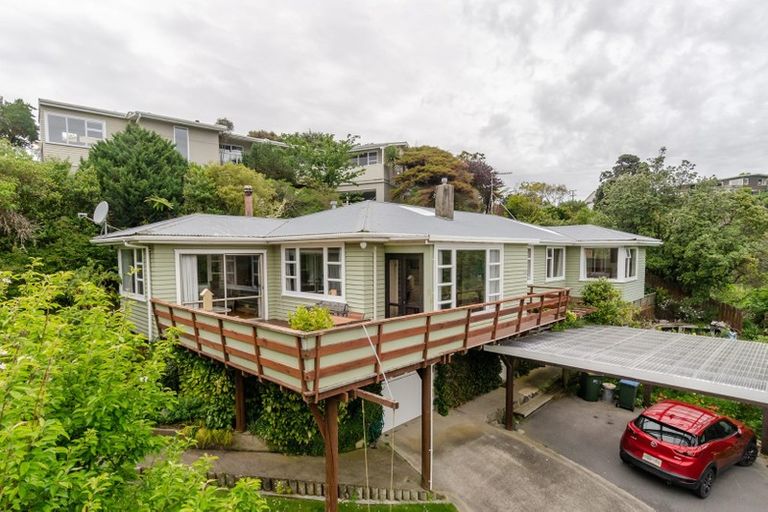 Photo of property in 44 Acheron Road, Paremata, Porirua, 5026