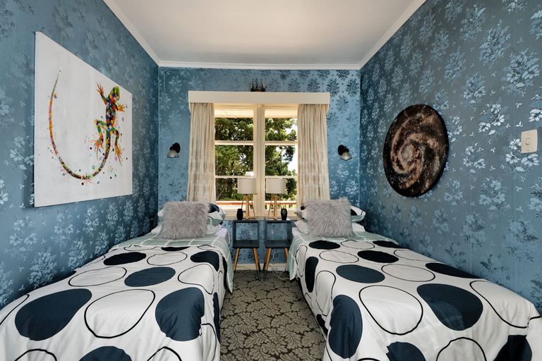 Photo of property in 47 Kopiko Road, Titirangi, Auckland, 0604