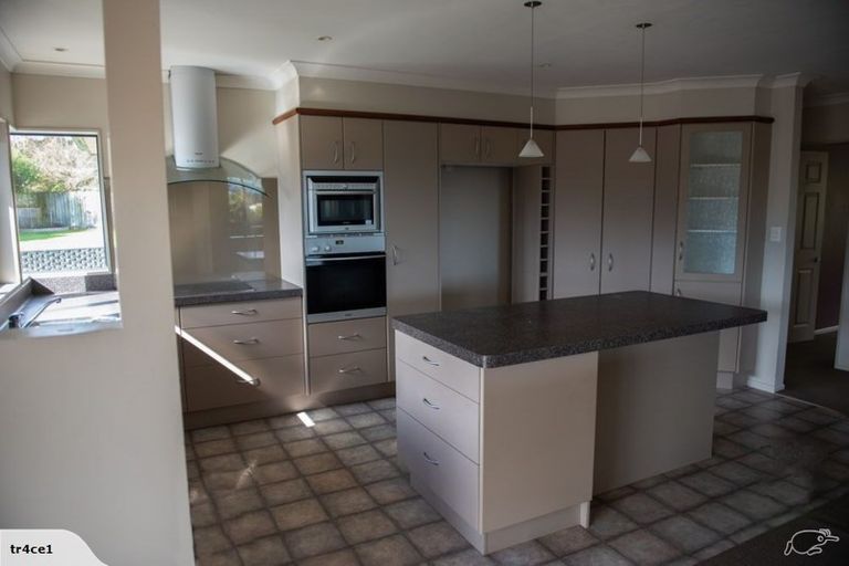 Photo of property in 6 Honeysuckle Lane, Ohauiti, Tauranga, 3112