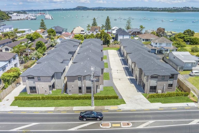 Photo of property in 147b Bucklands Beach Road, Bucklands Beach, Auckland, 2012