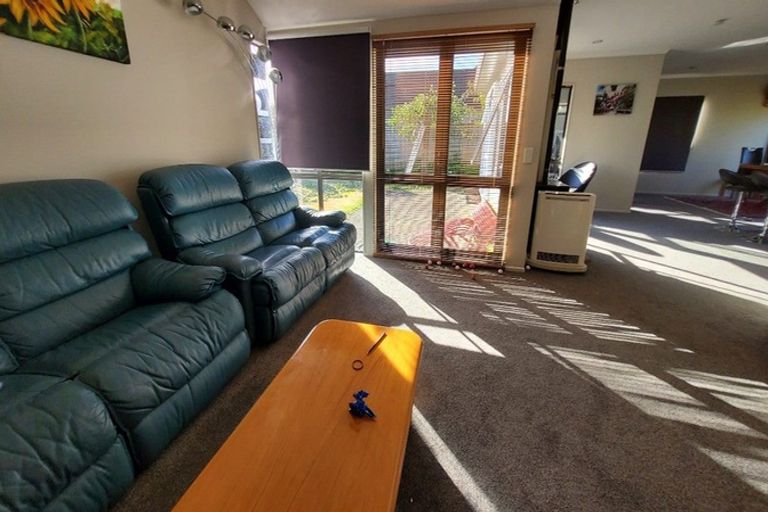 Photo of property in 3 Santa Teresa Court, Paraparaumu Beach, Paraparaumu, 5032