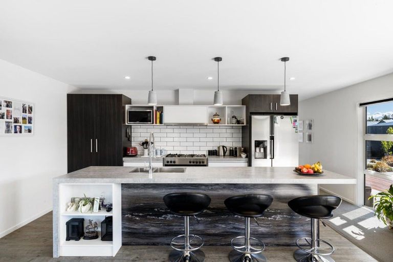 Photo of property in 61 Missy Crescent, Mount Pisa, Cromwell, 9383