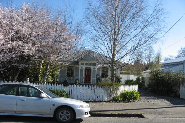 Photo of property in 170 Main Street, Greytown, 5712