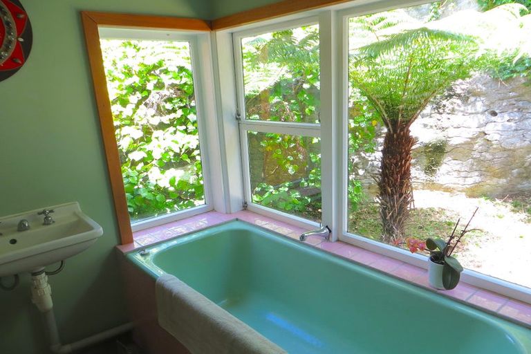 Photo of property in 15 Haile Lane, Pohara, Takaka, 7183