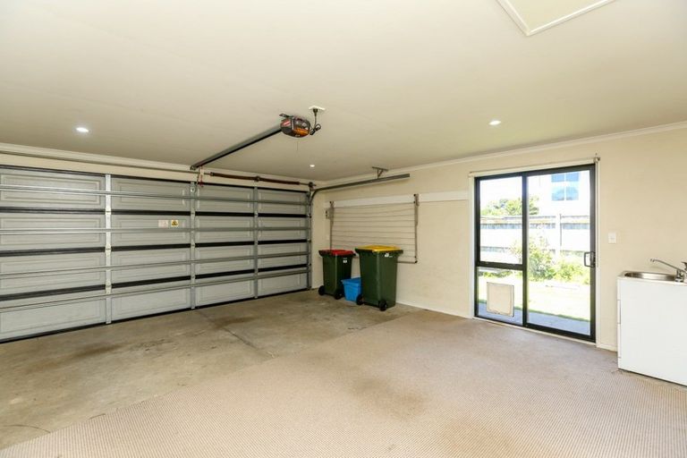 Photo of property in 1185f South Road, Oakura, 4314