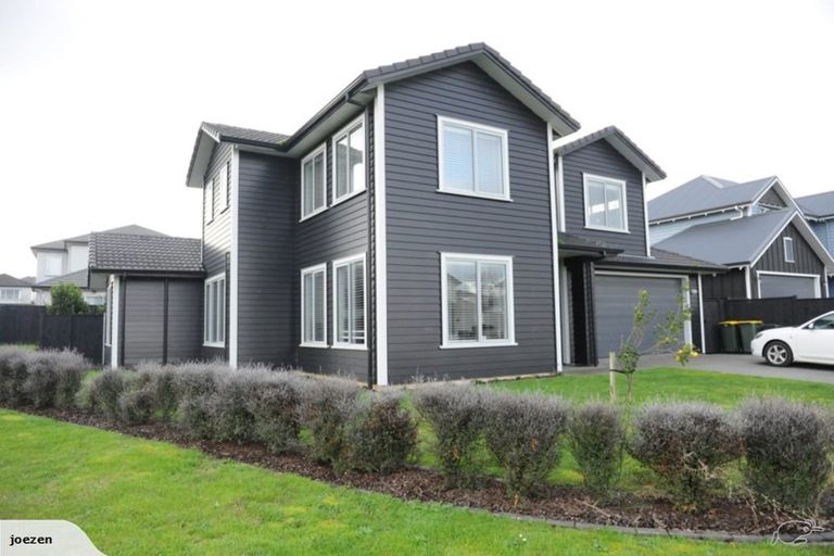 Photo of property in 11 Fountain Avenue, Karaka, Papakura, 2113