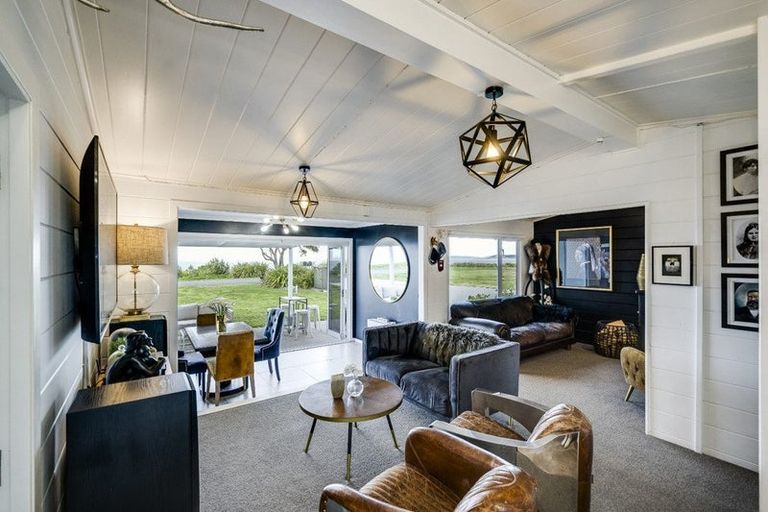 Photo of property in 123 North Shore Road, Eskdale, Napier, 4182