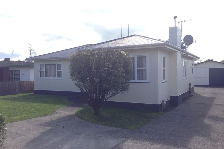 Photo of property in 55 College Street, Awapuni, Palmerston North, 4412