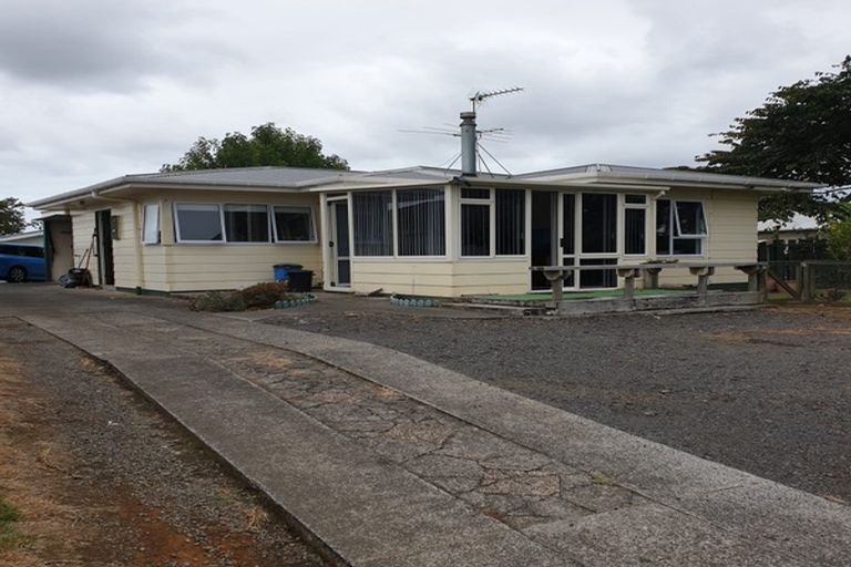 Photo of property in 1 Belgium Street, Waiuku, 2123