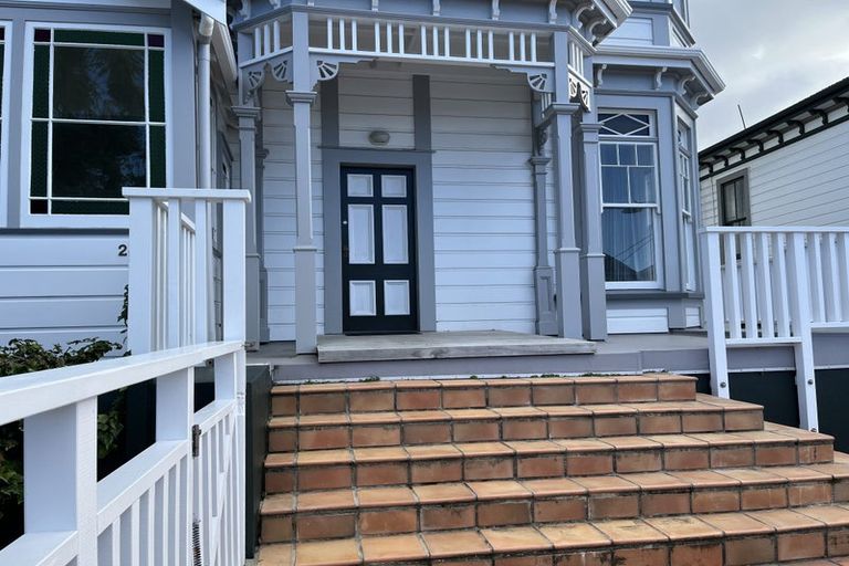 Photo of property in 1/246 The Terrace, Wellington Central, Wellington, 6011