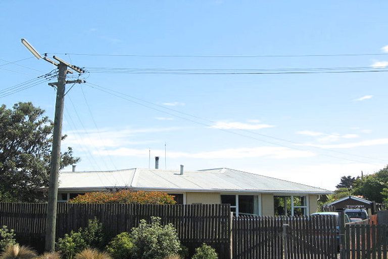Photo of property in 9 Broadpark Road, Waimairi Beach, Christchurch, 8083