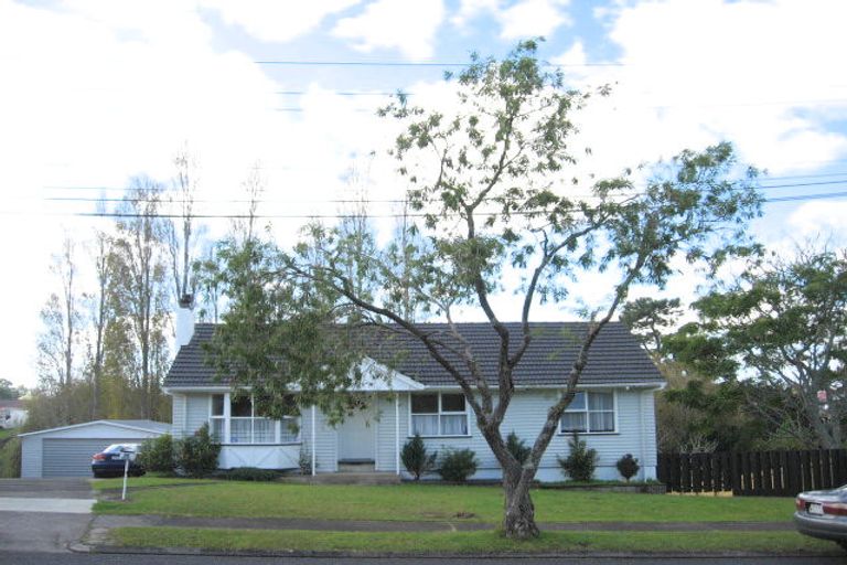 Photo of property in 36 Ennis Avenue, Pakuranga Heights, Auckland, 2010
