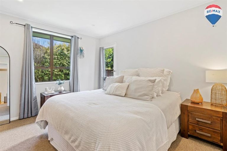 Photo of property in 17 Norton Park Avenue, Fairfield, Lower Hutt, 5011