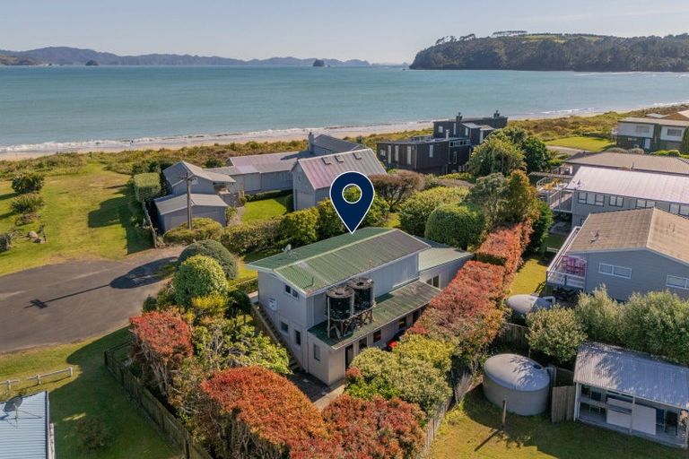Photo of property in 14 Endeavour Place, Cooks Beach, Whitianga, 3591