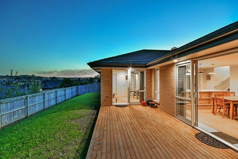 Photo of property in 42 Raithburn Terrace, Pokeno, 2402