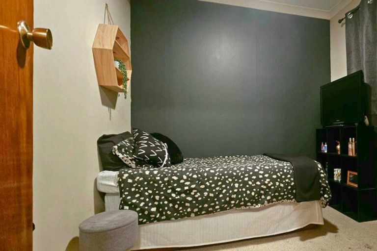 Photo of property in 3/10 Lane Street, Woolston, Christchurch, 8023