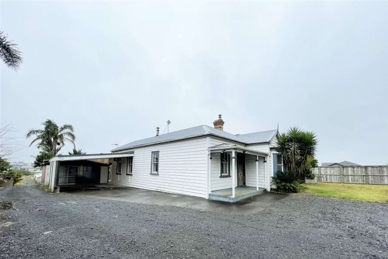 Photo of property in 235 Victoria Street West, Pukekohe, 2120