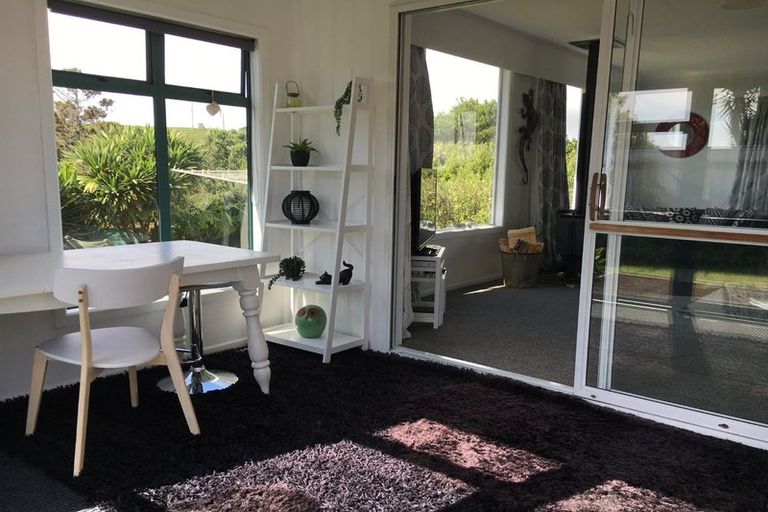 Photo of property in 119a Pioneer Road, Moturoa, New Plymouth, 4310