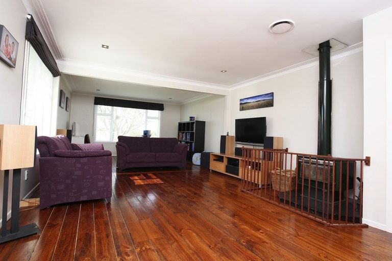 Photo of property in 44 Tapu Road, Huapai, Kumeu, 0810
