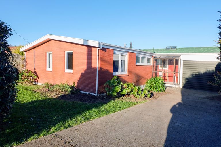 Photo of property in 5 Stuart Street, Holmes Hill, Oamaru, 9401