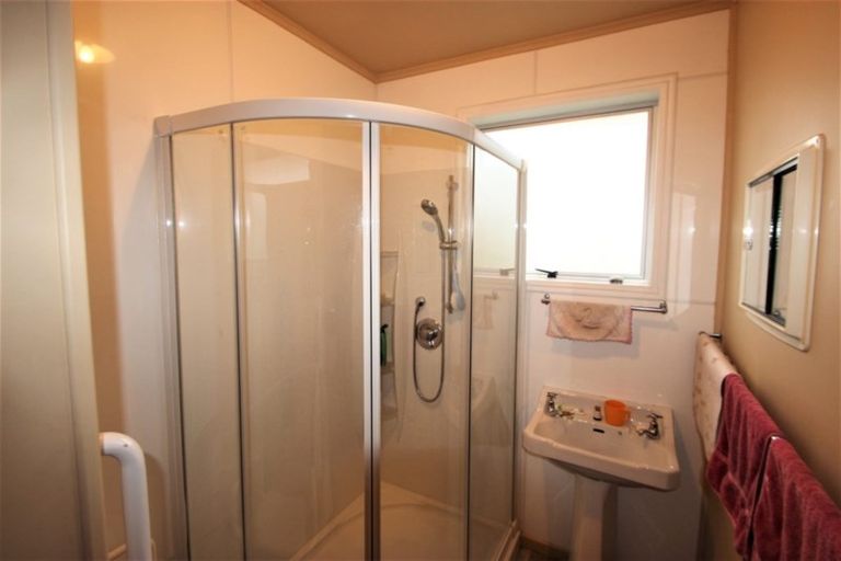 Photo of property in 15a Ferry Street, Wyndham, 9831