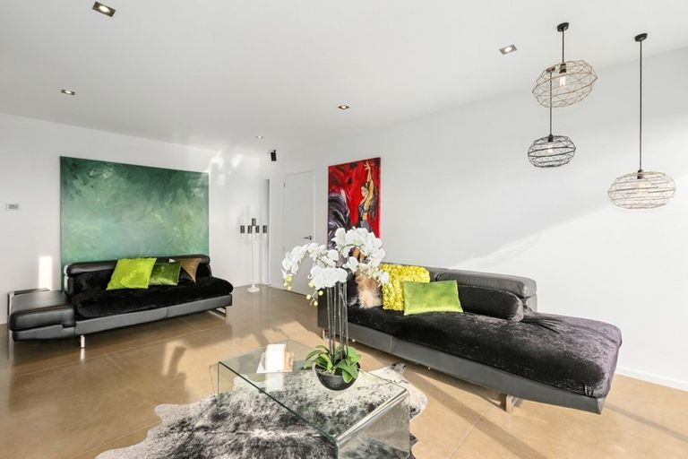 Photo of property in 126 Penruddock Rise, Westmorland, Christchurch, 8025