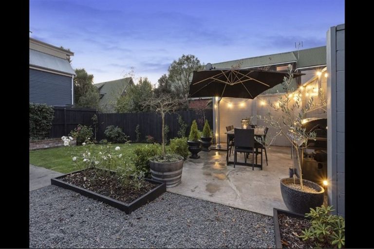 Photo of property in 19 Berry Street, St Albans, Christchurch, 8014