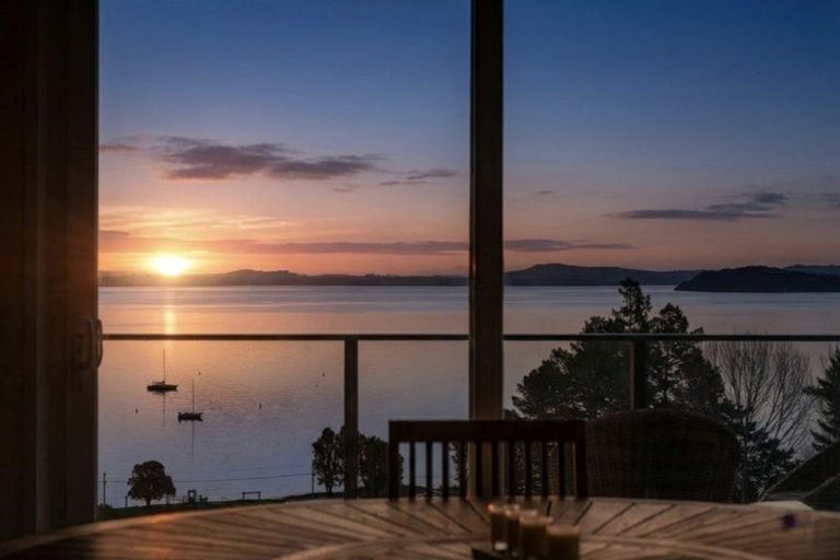 Photo of property in 5 Rangikorero Place, Whangarei Heads, 0174